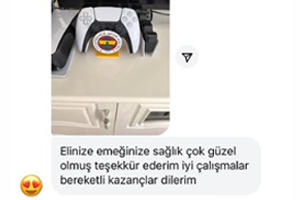 Müşteri geri bildirimi: Ürünün kutu açılışı anını gösteren fotoğraf.